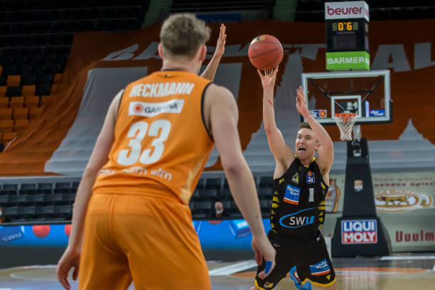 的内线威胁 的内线威胁