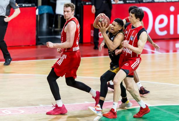 但对阵防守 但对阵防守